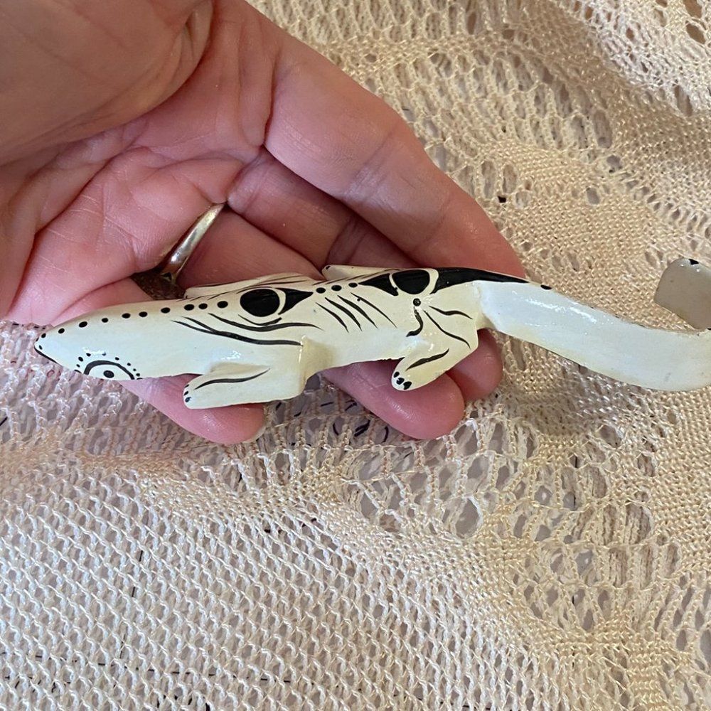 Vintage Lizard Pin Brooch Southwestern Cowgirl Unique Jewelry Hand Painted